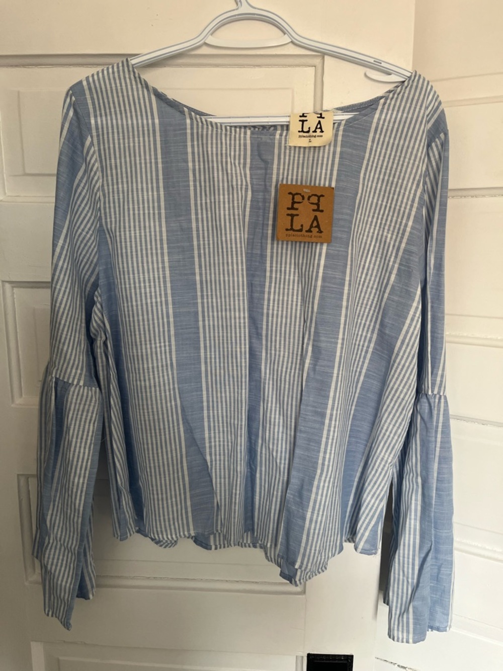 NWT PPLA Women’s Blue and White Striped Long-Sleeve Top Blouse SIZE LARGE